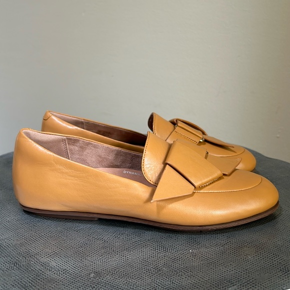 Fitflop ~ LENA Knot Flat Leather Loafers in Mustard size 6 - Picture 2 of 14